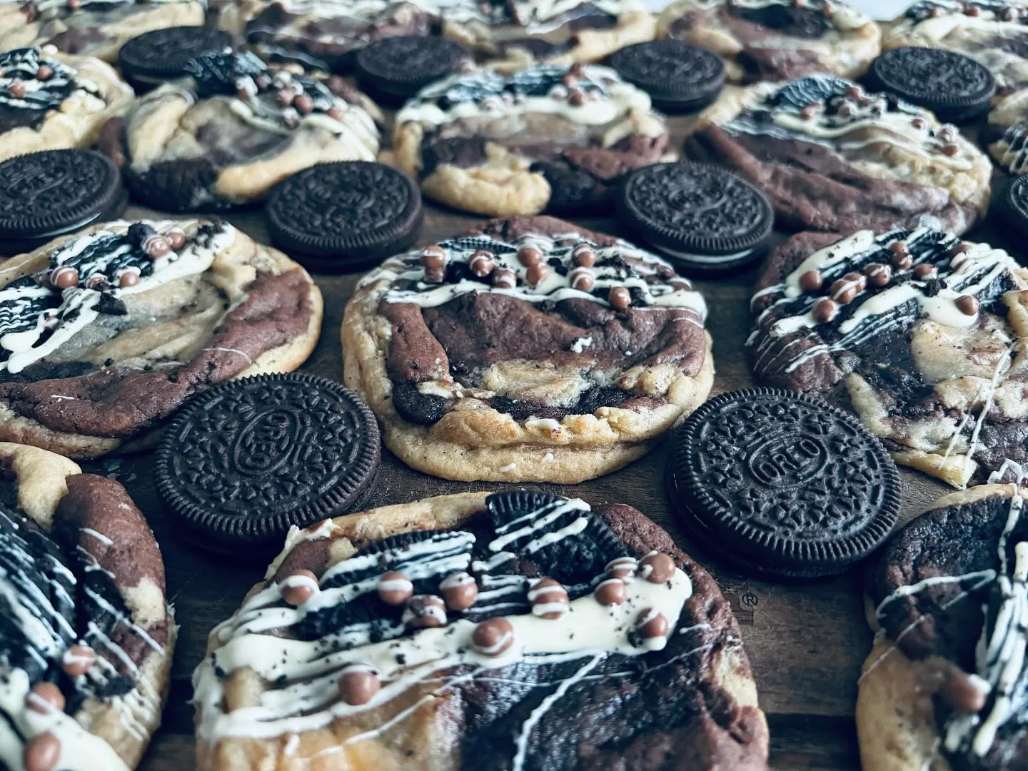 Cookies and cream cookies with whole oreos