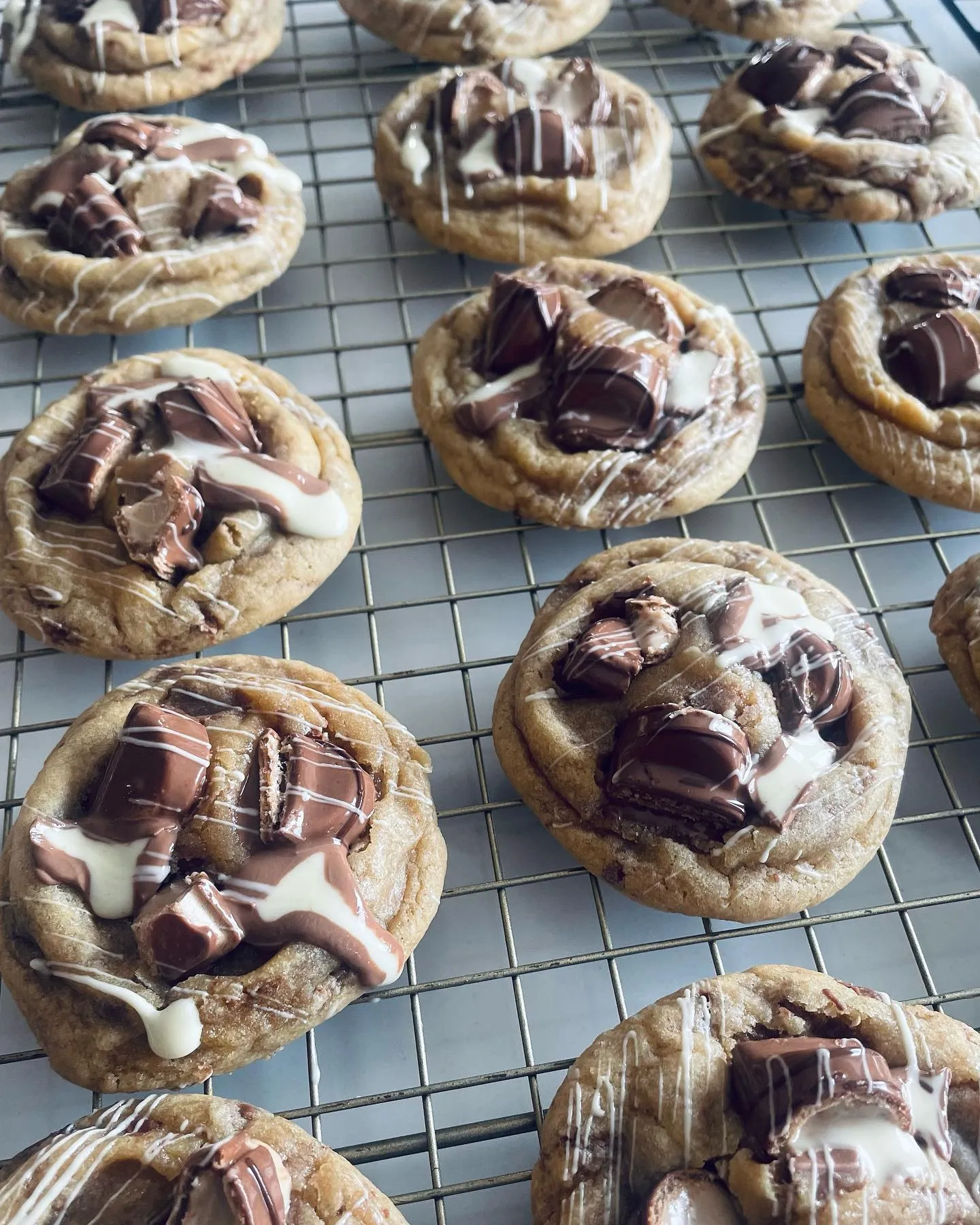 Kinder chunk cookies cooling rack